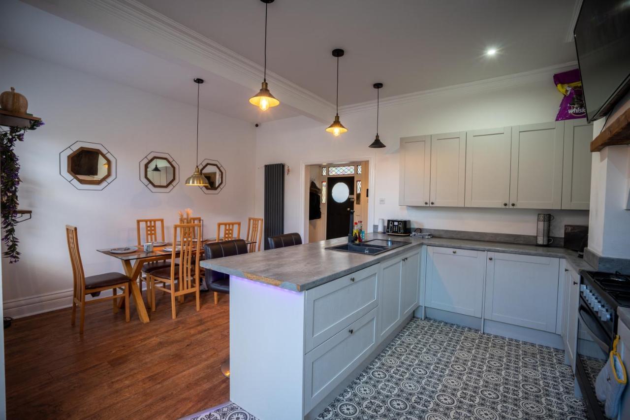 Cavendish Cat And Gaming House Apartment Blackpool Exterior photo